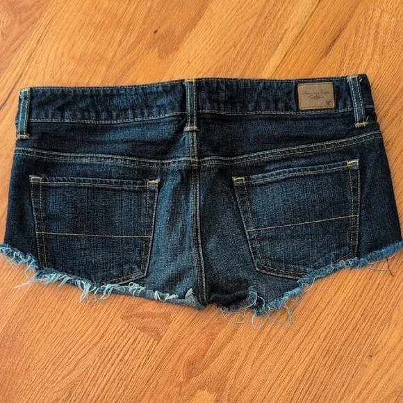 American Eagle Dark Blue Jean Shorts - Picture 2 of 4